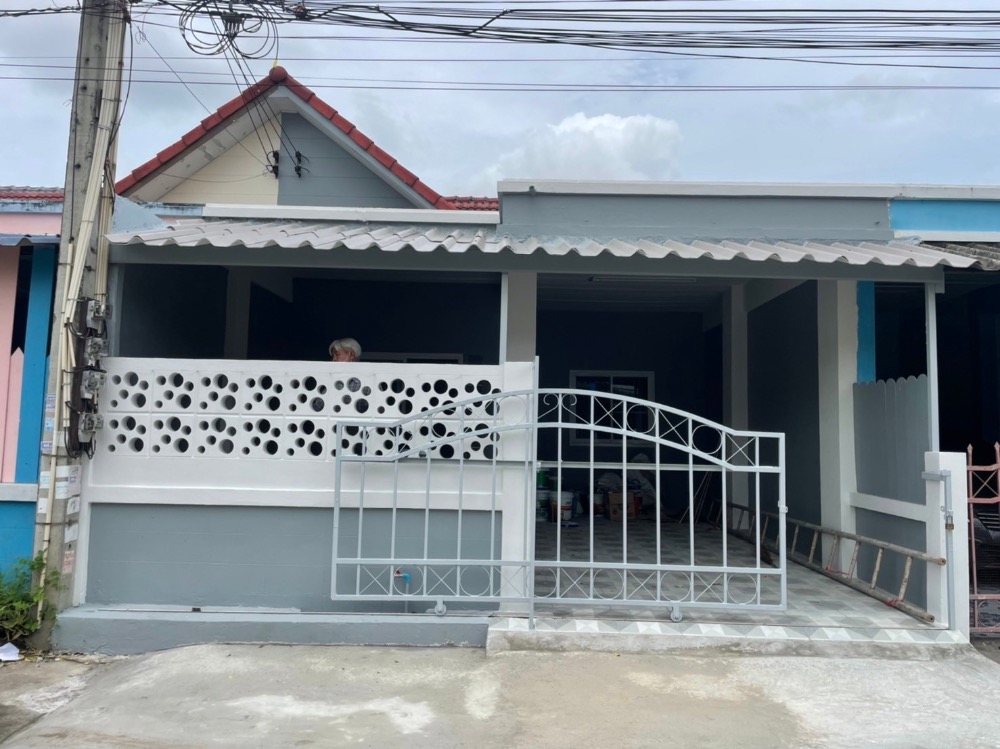 For SaleTownhouseSriracha Laem Chabang Ban Bueng : Sell ​​2 -story townhouse, 1 bedroom, 1 bathroom