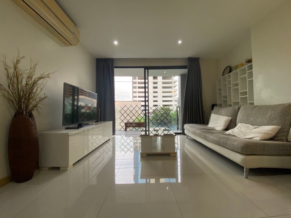 For RentCondoSukhumvit, Asoke, Thonglor : 📌Ready to move in Condo   SOCIO Reference 61   📌 Line : @jhrrealestate