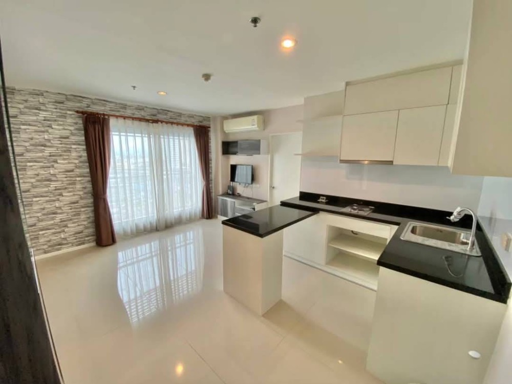 For SaleCondoOnnut, Udomsuk : Condo for sale, only 650 meters from Phra Khanong BTS.