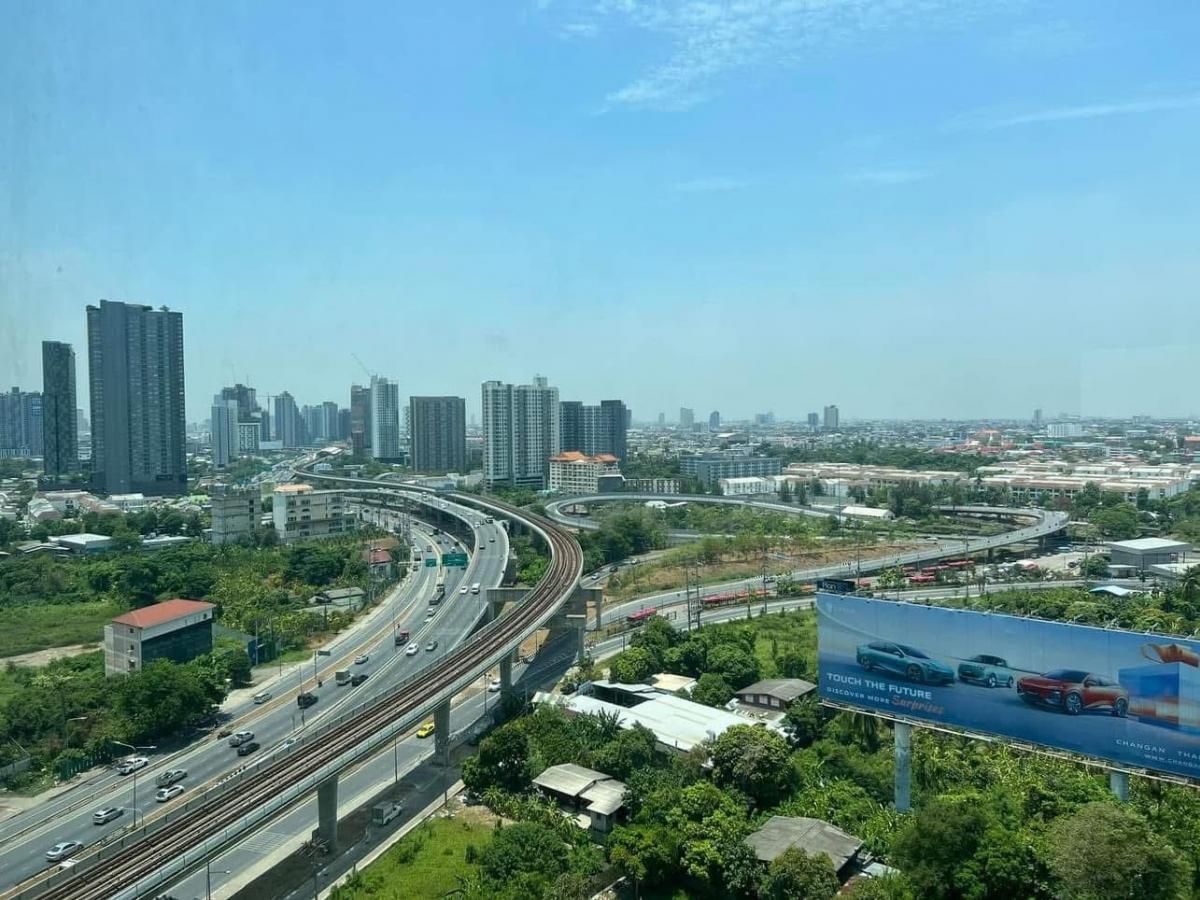 For SaleCondoThaphra, Talat Phlu, Wutthakat : Releasing a loss of 2.49 million condos, Aspire Sathorn Ratchapruk, Room 32 sqm. Floor 18, next to Interchange MRT and BTS Bang Wa.