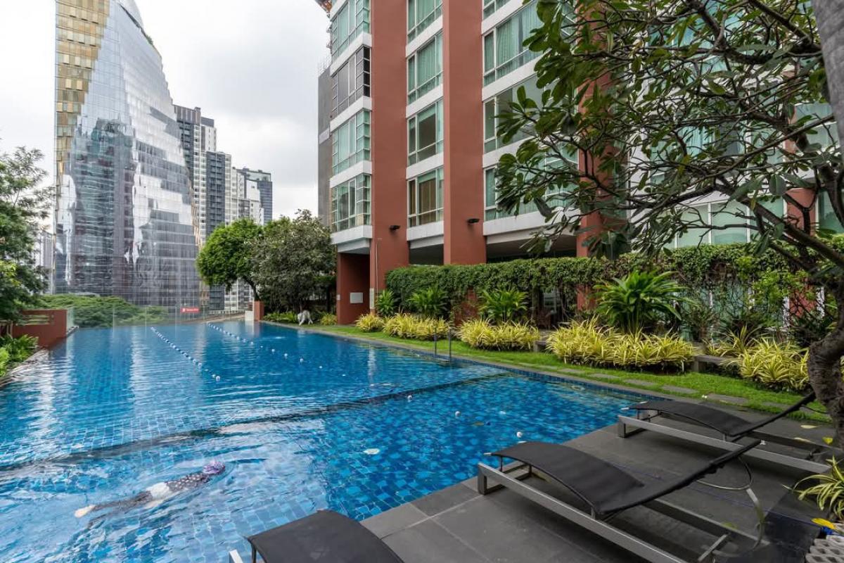 For RentCondoSukhumvit, Asoke, Thonglor : 🏡Ready to move in 🤗 a 3 Beds condo , near BTS Ekkamai