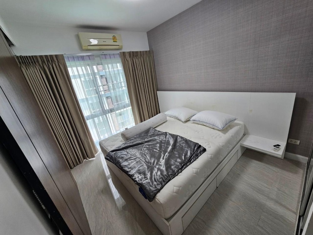 For RentCondoRama9, Petchburi, RCA : Available for rent A space asoke ratchada 1 year 13K / 2 years 12K / 3 years 11K Call for an appointment to view urgently.