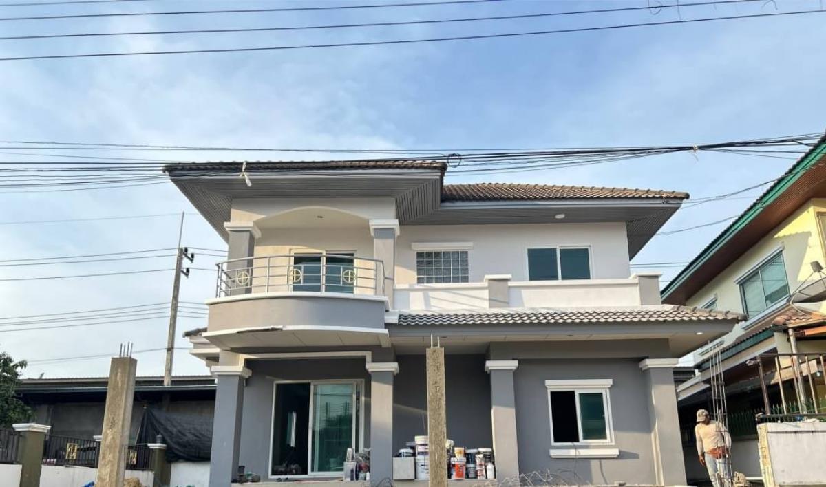 For RentHousePathum Thani,Rangsit, Thammasat : Rent a 2 -story detached house, new renovated, both 3 air conditioners near Don Mueang Airport Market.