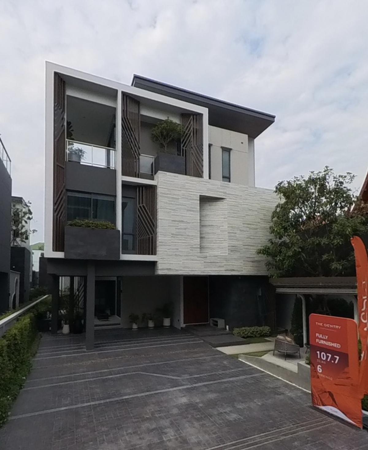 ขายบ้านพัฒนาการ ศรีนครินทร์ : 🏛️🏡The Gentry Patthanakan2- size 442 sq.m. 4bed5bath 3 parking 𝟎𝟔𝟒-𝟕𝟗𝟒𝟒𝟐𝟔𝟑(คุณน้ำ)