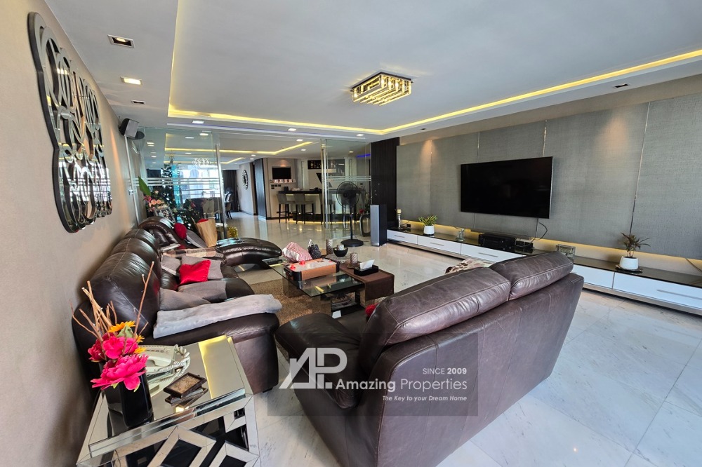 For SaleCondoSukhumvit, Asoke, Thonglor : Modern 4 bedroom condo for sale Asoke