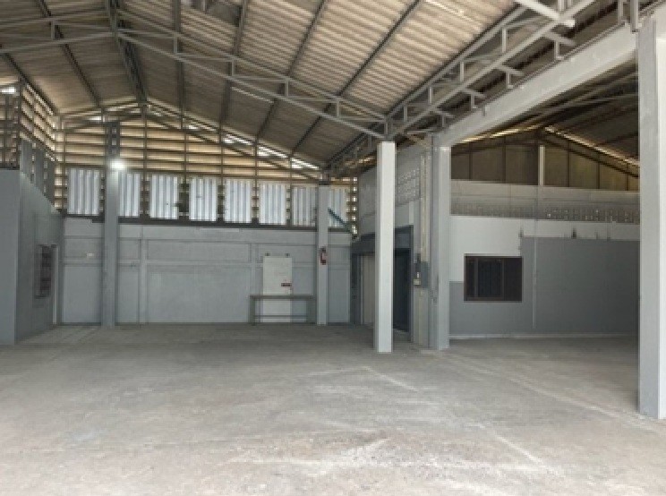 For RentWarehouseNawamin, Ramindra : For Rent for rent, warehouse, warehouse, Soi Nawamin 24, new condition / 300 square meters of warehouse area, 3 phase electricity system, 5 car parks / good location, convenient to travel