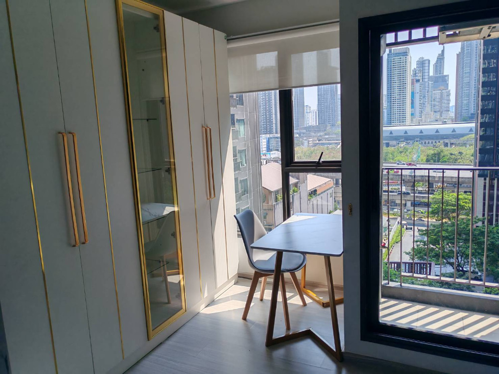 ให้เช่าคอนโดพระราม 9 เพชรบุรีตัดใหม่ RCA : 🌟 Condo for Rent – Life Asoke-Rama 9 🌟 Prime Location – Near Rama 9 MRT