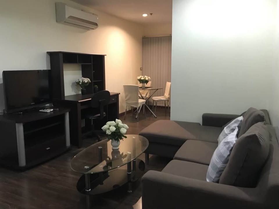 For RentCondoSilom, Saladaeng, Bangrak : Condo for rent 1 bedroom Silom City Resort 🔥 Near BTS Chong Nonsi 🔥