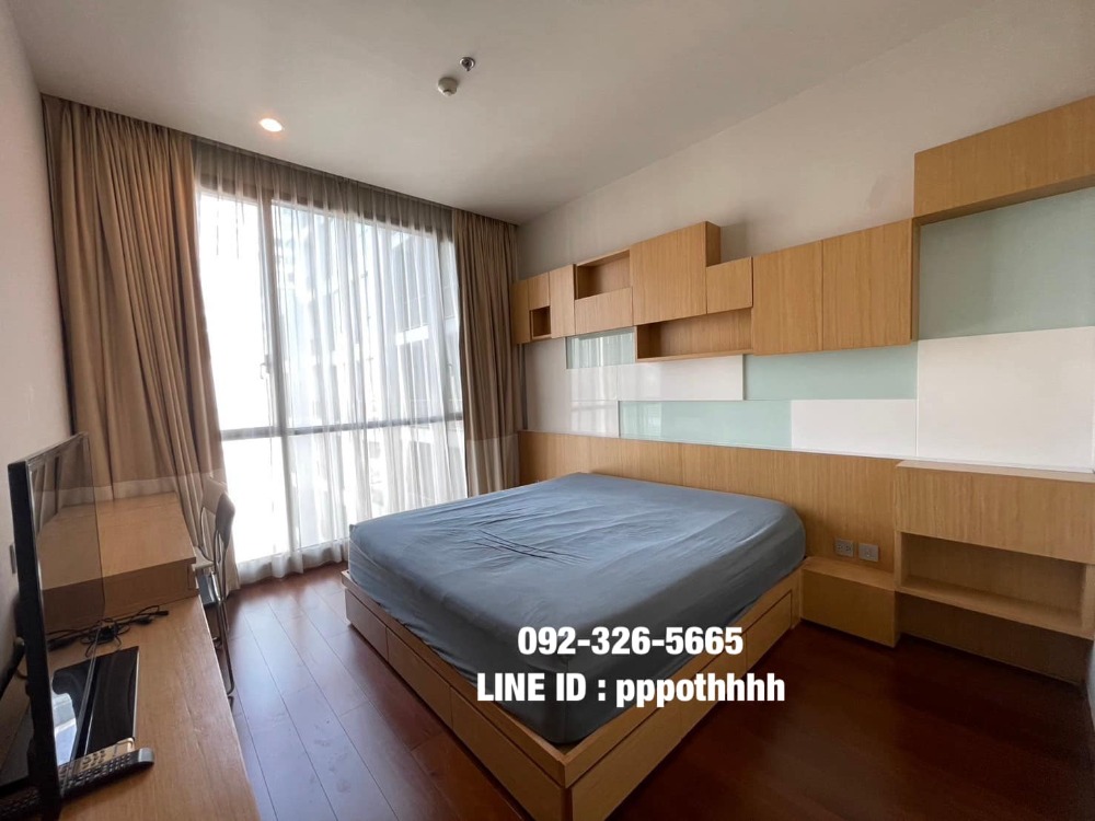 For RentCondoSukhumvit, Asoke, Thonglor : 🔥🔥 Urgent rent 🔥🔥 Quattro by sansiri, very good price !! 80 square meters big room in the heart of Thonglor !!