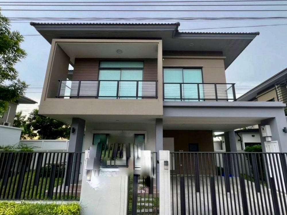 For RentHouseNawamin, Ramindra : 🏡 For Rent: Spacious Detached Home at Sena Park Grand Ramintra  | Private & Serene Living | Near Expressway & BTS 🚆 ✨ Large family home with a lush garden – perfect for those seeking privacy and space ✨