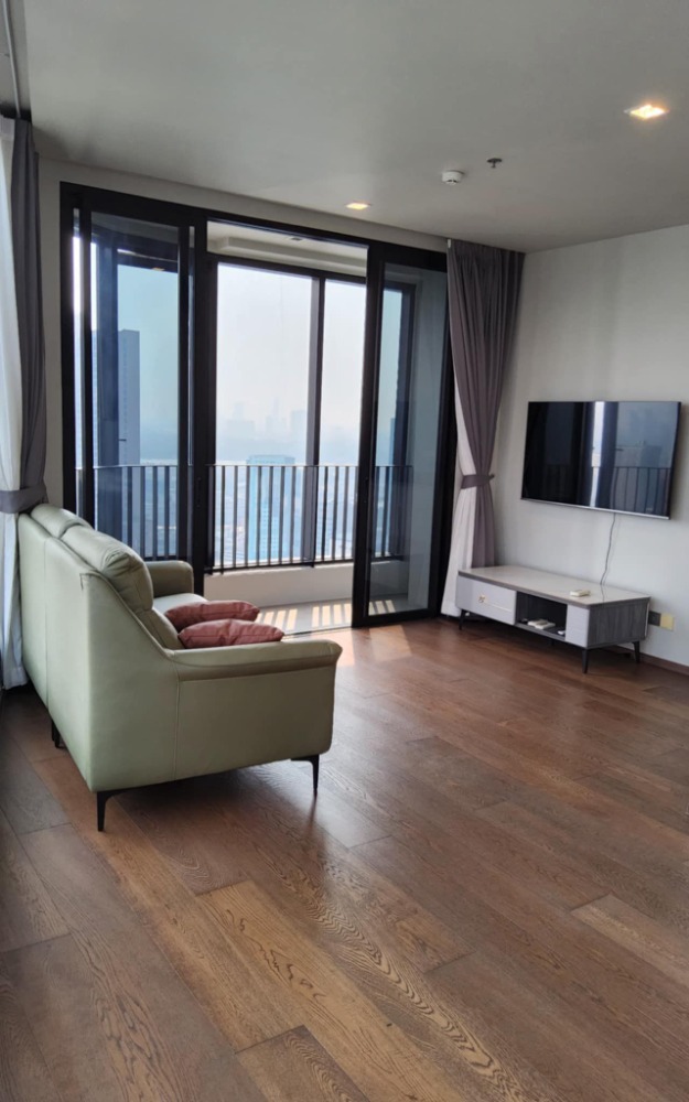 For RentCondoSukhumvit, Asoke, Thonglor : IDEO Q Sukhumvit 36 2 Bedroom Floor 36 with Bathtub fully furnished with FREE room cleansing near BTS Thonglor