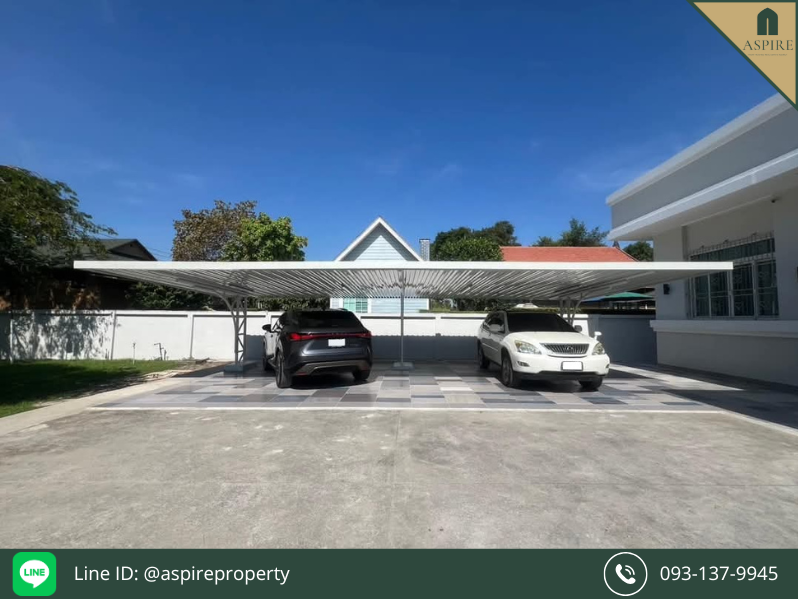 For RentHouseSamut Prakan,Samrong : [For Rent] Single-Storey Luxurious Detached House Ideal for a Large Family or Home Office