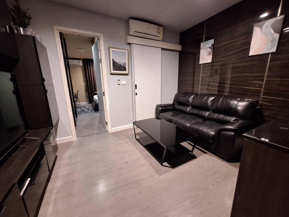 For SaleCondoRama9, Petchburi, RCA : Condo for sale, 8th floor, with beautiful decorative furniture in Rama 9-Ratchada area, near MRT Rama 9, only 600 meters.