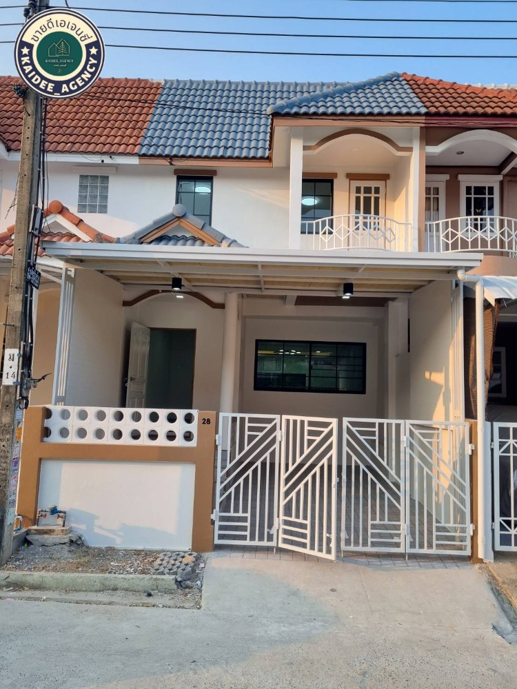 For SaleTownhouseMin Buri, Romklao : Secondhand house for sale, newly decorated, ready to live in the village of Phu Tawan, Sam Wa Min Buri Road, Suwinthawong, near the Vocational Education College, Charoen Development, Business Administration Min Buri Lotus Technology College, Lotus Min Bur