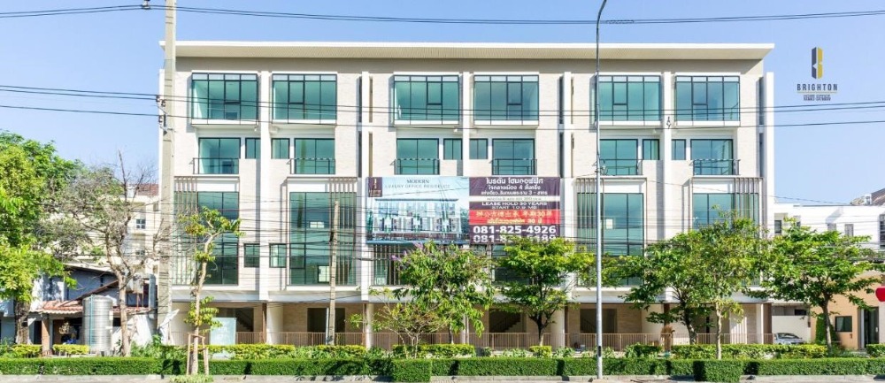 For LeaseholdShop HouseRama3 (Riverside),Satupadit : Last Chance!!! Long-term rental, new home office in the heart of the city, 30years, registered leasehold rights with the Land Department 11.9 Million Bht  up to 100% cheaper than buying outright!!!