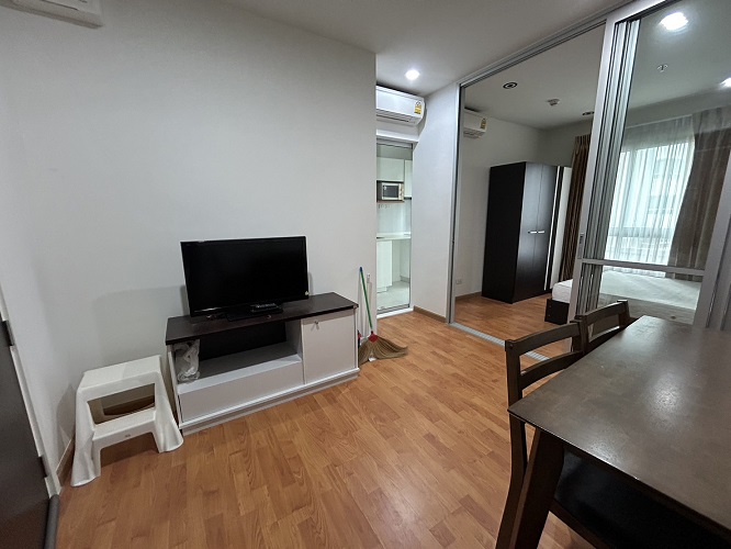 For RentCondoThaphra, Talat Phlu, Wutthakat : Condo for rent and open to book Enter the beginning of March 2025, 1 bedroom, 30 sqm., 6th floor.