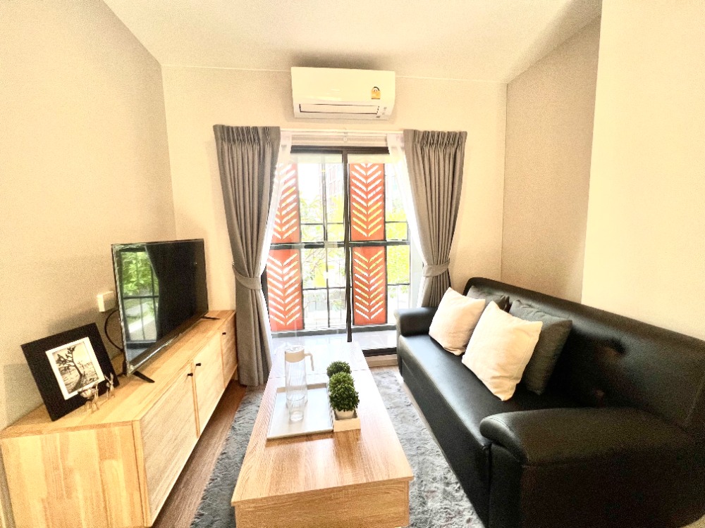 For SaleCondoPinklao, Charansanitwong : Condo for sale, Lumpini Selected Charan 65, near MRT Sirindhorn, fully furnished, ready to move in, 1 bedroom, size 32 sq m., large, beautiful room, good atmosphere, convenient transportation, Charansanitwong, Tha Phra, Petchkasem, Silom, Sathorn, Bang O,