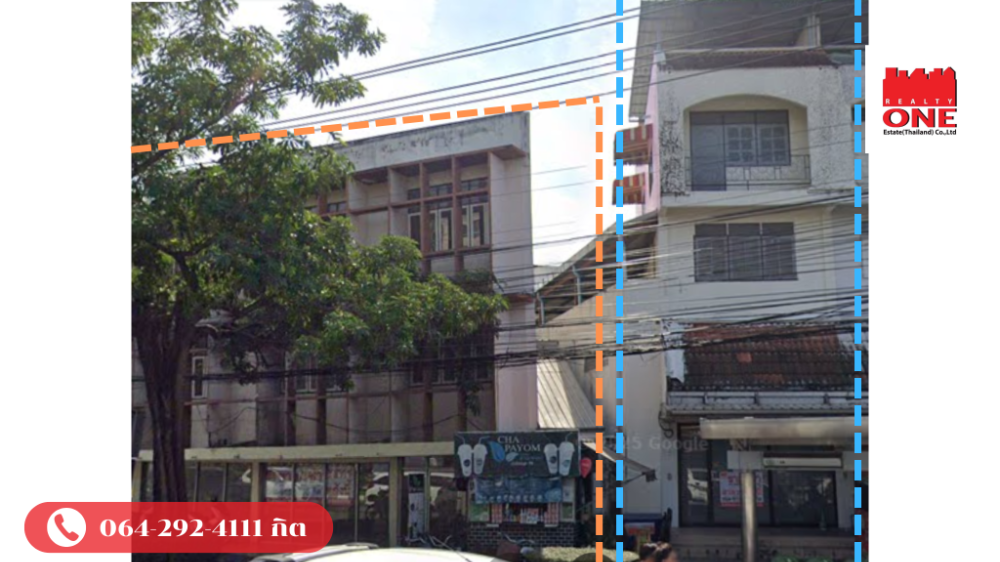 For SaleShop HouseOnnut, Udomsuk : *Special price for sale* 2-room shophouse, in front of Soi On Nut 72, on the main road Sukhumvit 77, area over 72 square meters.