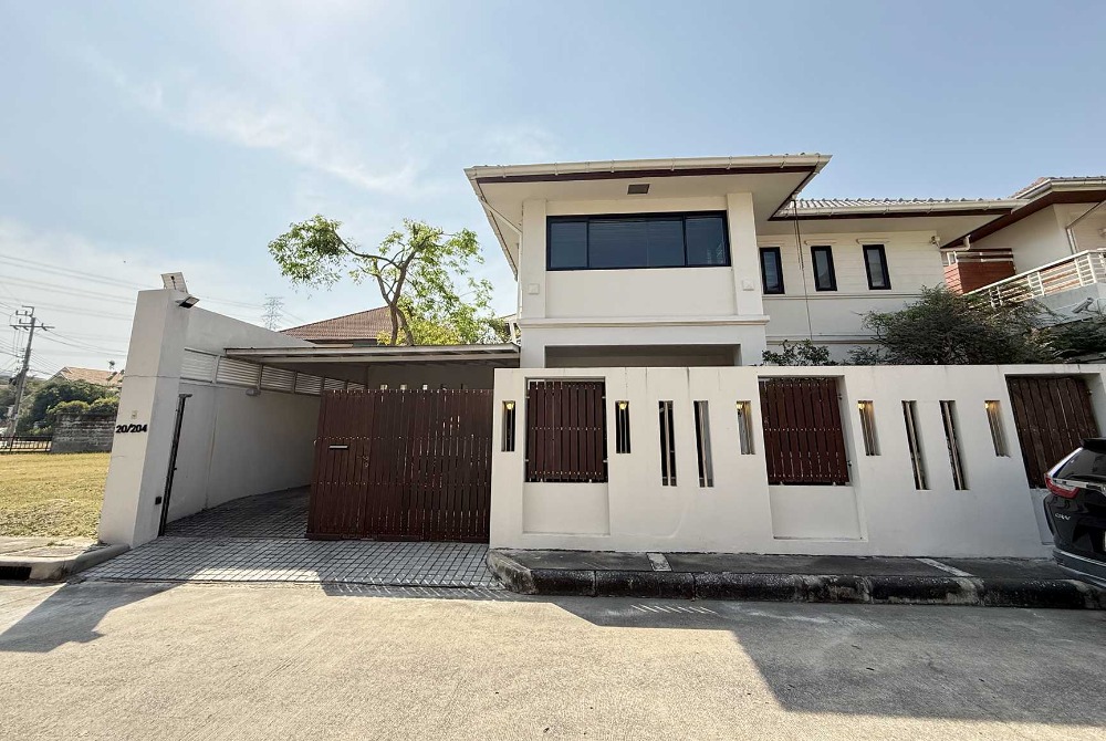 For SaleHouseChaengwatana, Muangthong : Single house for sale, Grand Canal Village, Prachachuen, 306 sq m., near Chaeng Watthana Government Center