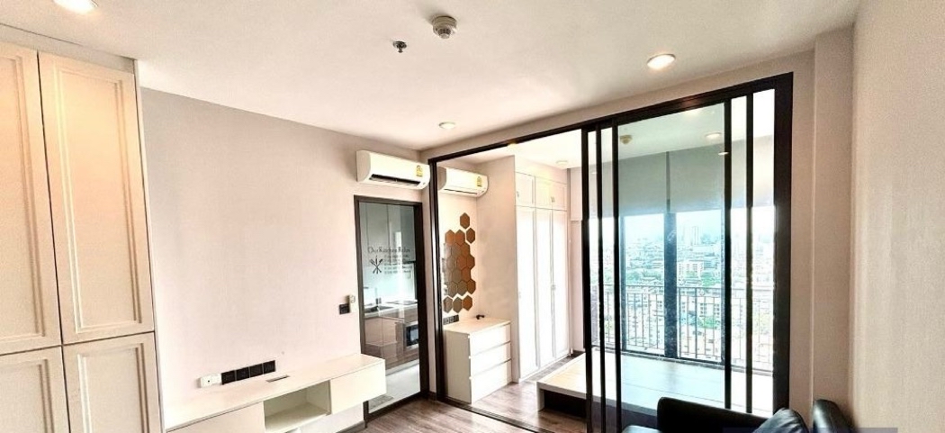 For RentCondoPinklao, Charansanitwong : Condo For Rent | The Best Value In The Project “Urbano Rajavithi” 31 Sq.m. Near MRT Sirindhorn