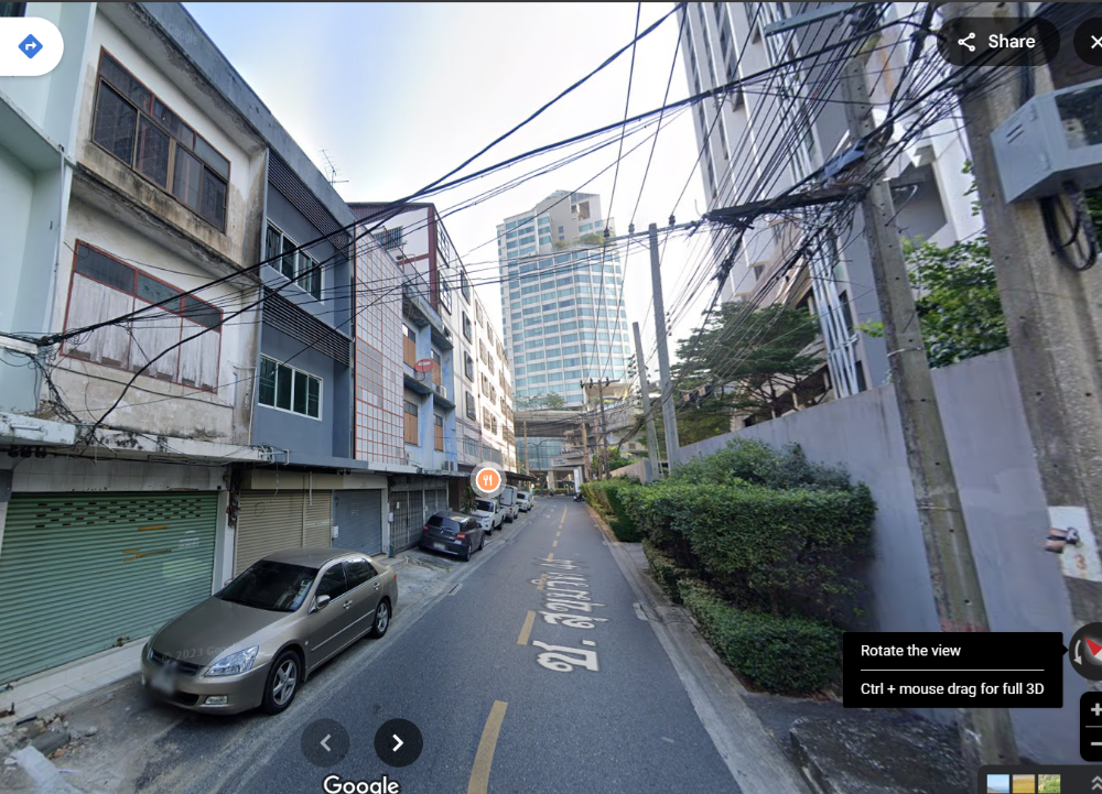 For SaleShop HouseOnnut, Udomsuk : For sale: 3-storey building, Sukhumvit Road 44/1