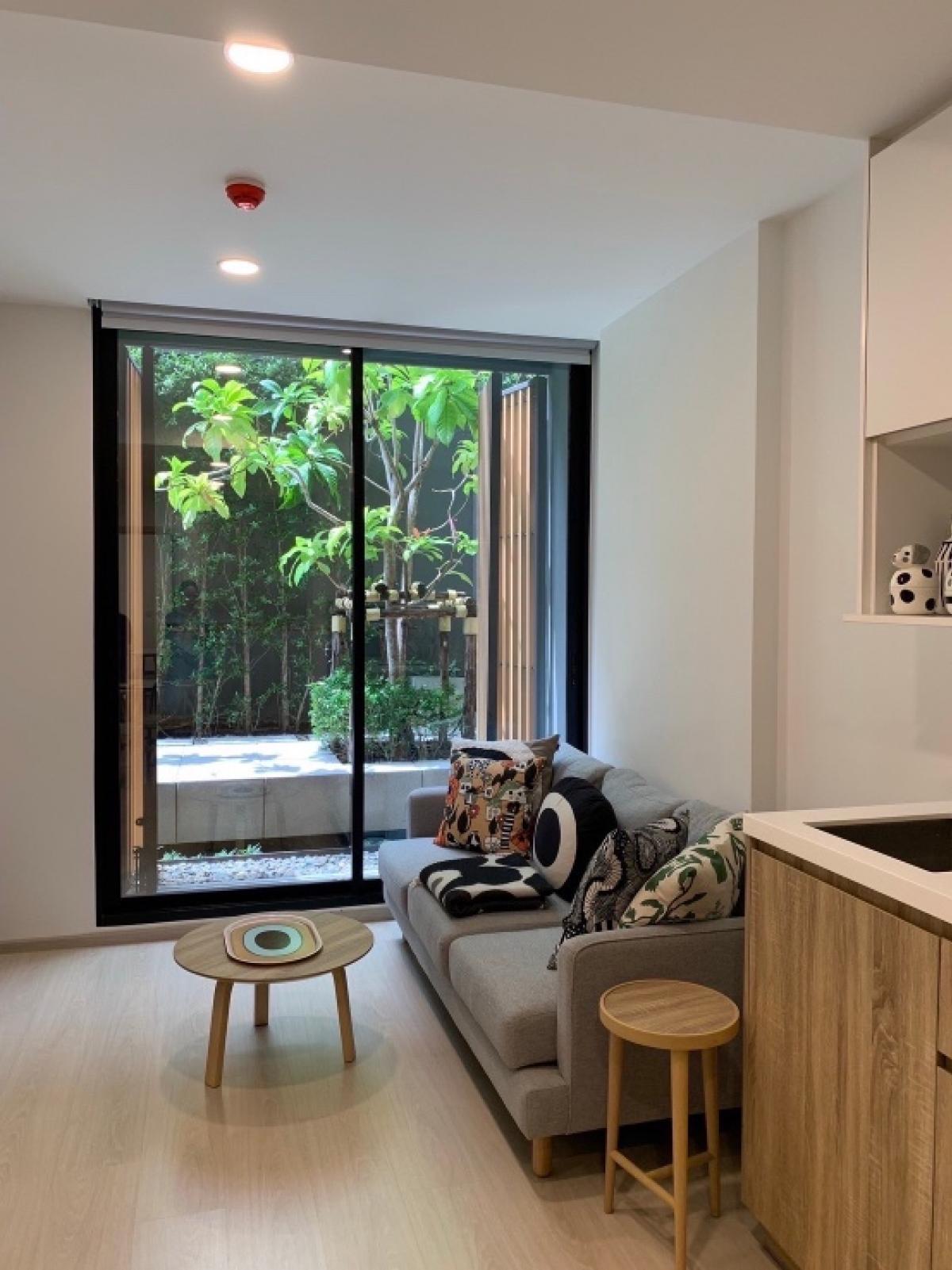 For RentCondoSukhumvit, Asoke, Thonglor : Condo for rent Noble Ambience Sukhumvit 42, Soi Sukjai, 2 bed 2 bath 53.60 sq m., 1st floor, Building A, 35,000 baht