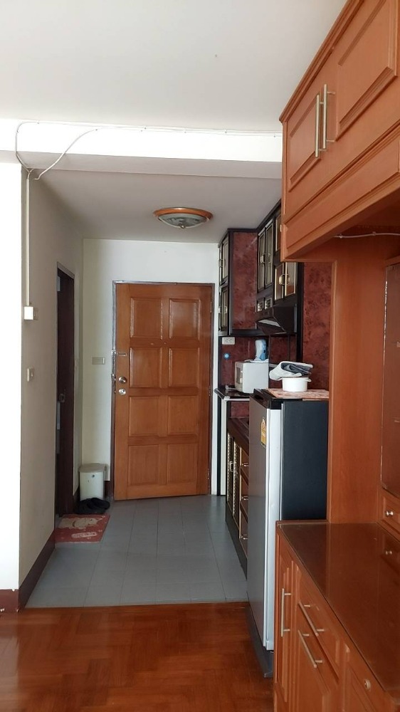 For RentCondoOnnut, Udomsuk : Happy Place Tower , Studio 30sqm for rent 7500 per month , About 850 meters away from BTS Phrakhanong