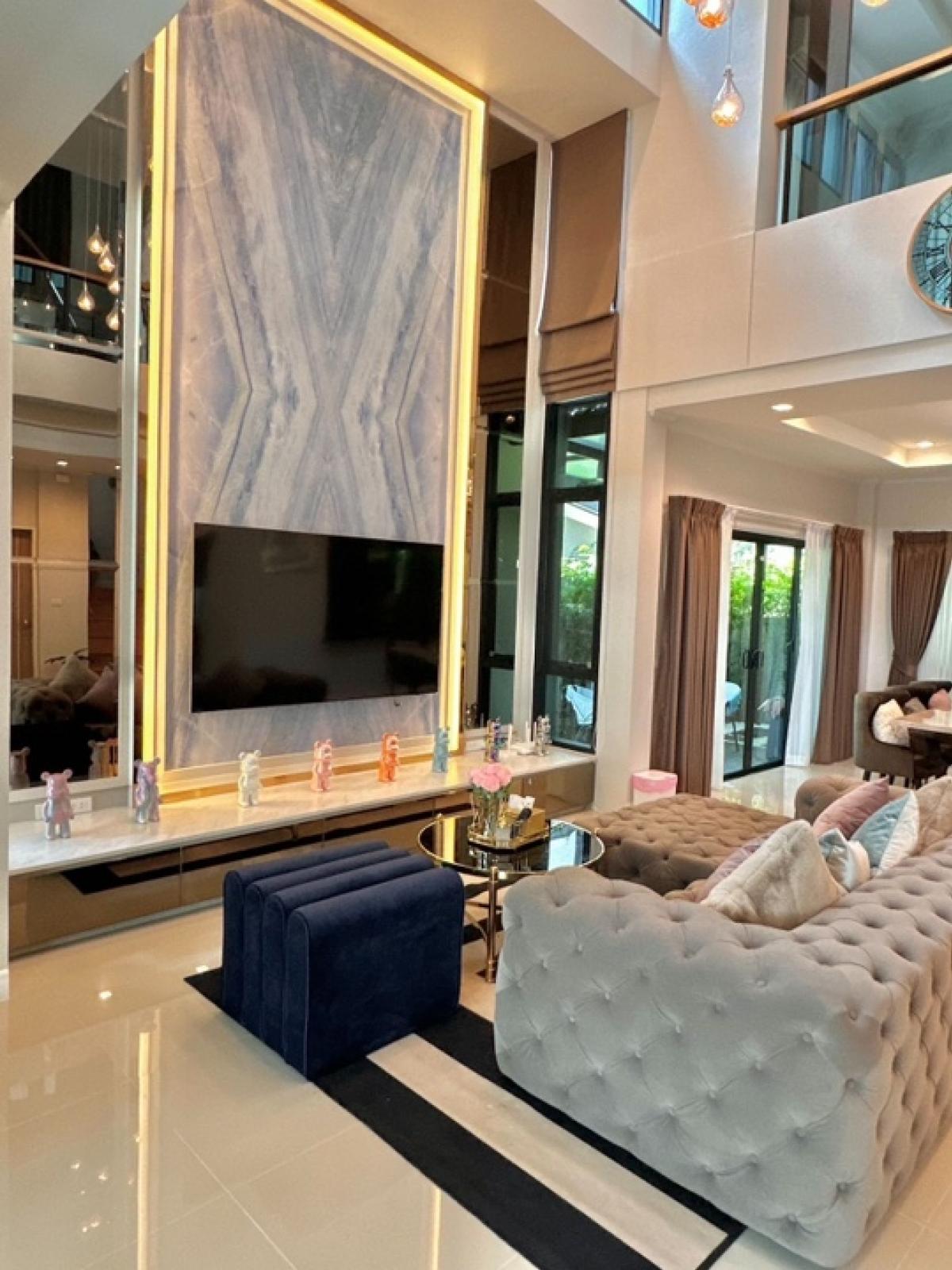 For RentHouseBangna, Bearing, Lasalle : 🅾️5+1 bedroom villa for rent in Suanluang, Bangkok (March 1, 2025)