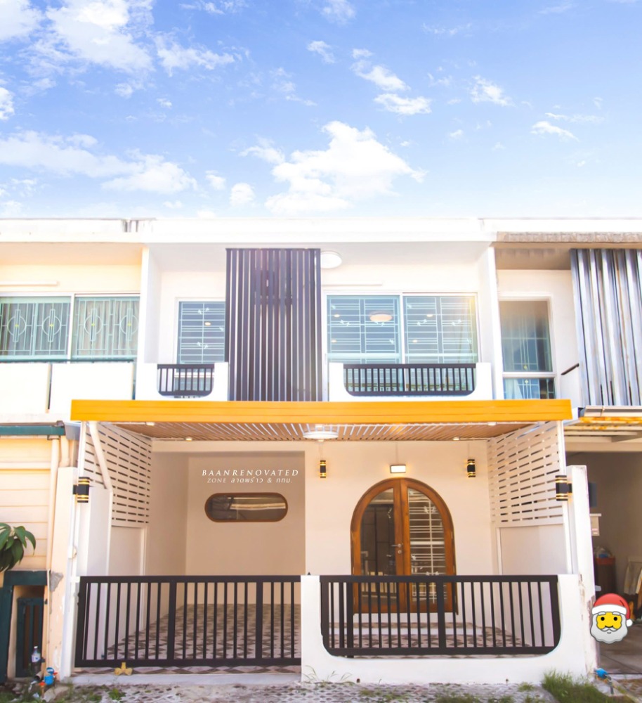 For SaleTownhomeChokchai 4, Ladprao 71, Ladprao 48, : 🔥Selling a beautiful 2-storey townhouse, a great location, The Plant Citi Ladprao 71 Village, 3 bedrooms, 2 bathrooms, newly renovated, white and clean, the environment in the village is very good 🥰 🎀Lovely price, special 3.69 million baht !!