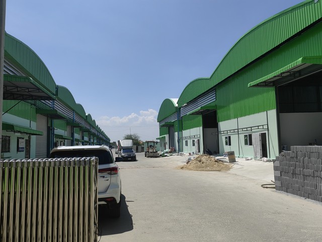 For RentWarehouseRama 2, Bang Khun Thian : Code C6644 Warehouse for rent, size 450-1,000 square meters, Rama 2 Road area, Saem Dam Alley