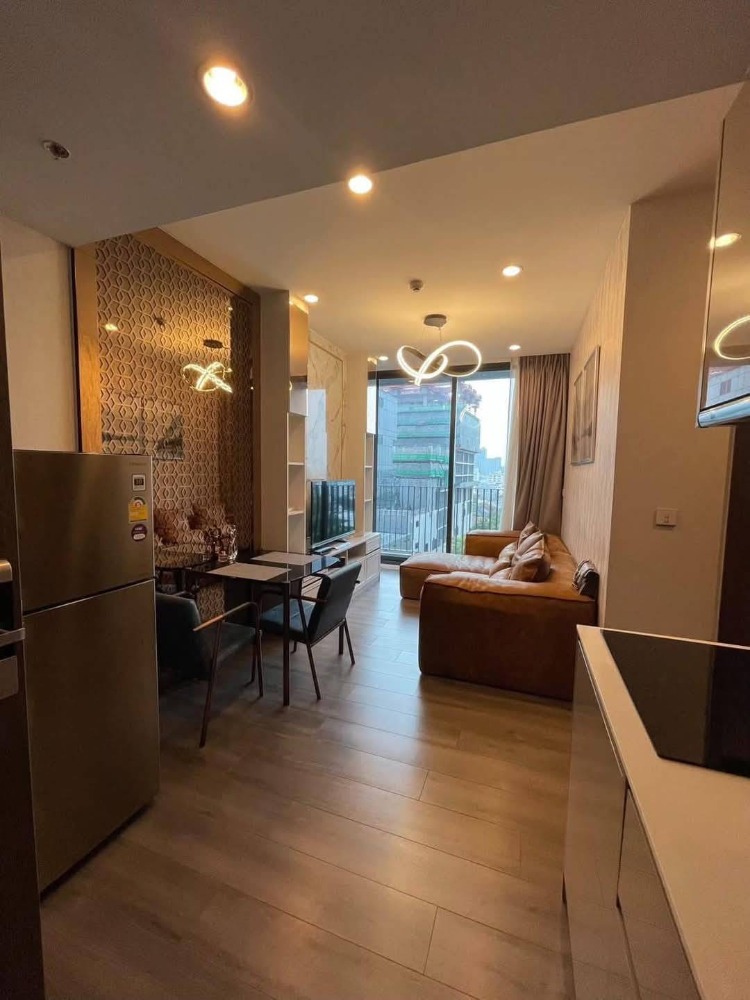 For RentCondoOnnut, Udomsuk : TR0459 ***For rent*** Condo Whizdom Essence Sukhumvit (Wisdom Essence Sukhumvit) Special only 35,000 baht / month ***Beautiful room, fully furnished, ready to move in***