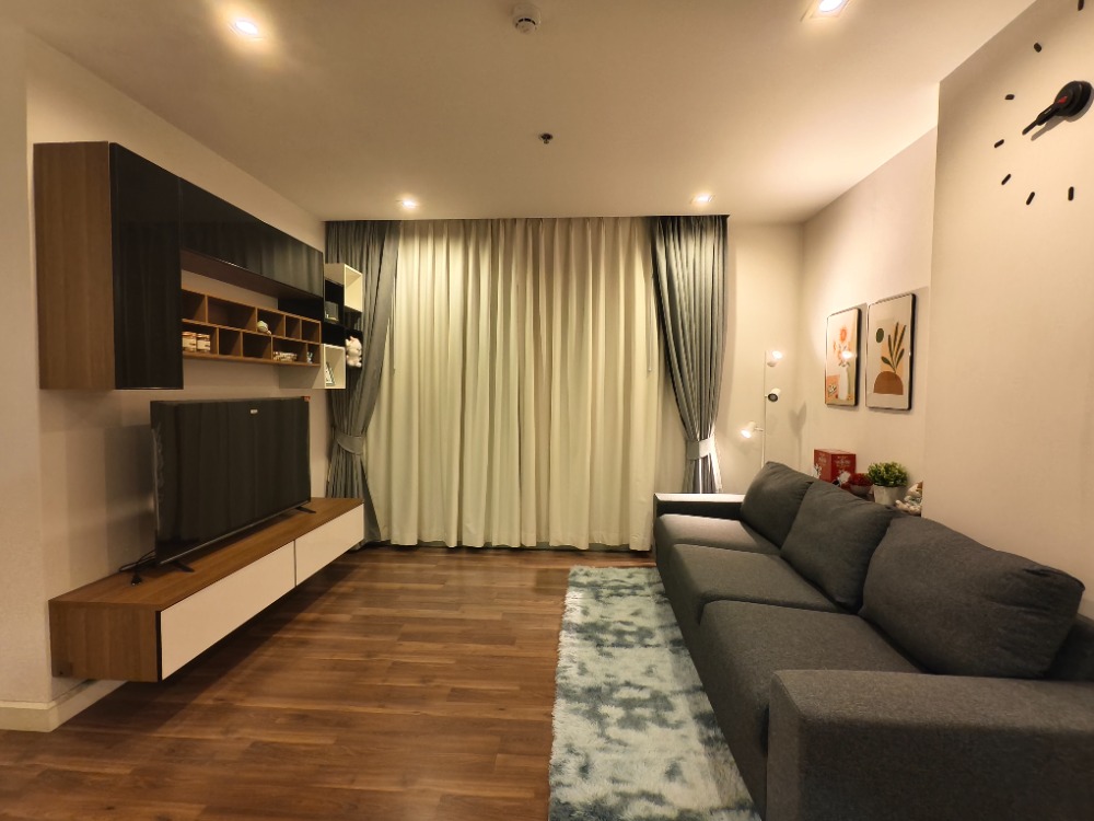 For RentCondoThaphra, Talat Phlu, Wutthakat : ⭐️ The Room Sathorn - Taksin ⭐️ 2 bedrooms, 2 bathrooms, fully furnished and equipped with appliances.