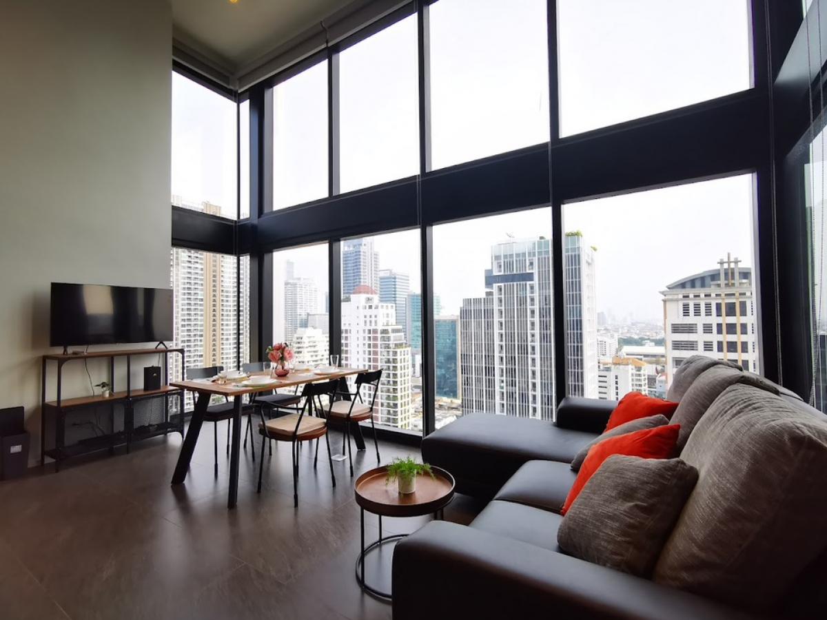 For RentCondoSilom, Saladaeng, Bangrak : 2 BEDROOMS DUPLEX FOR RENT @ LOFT SILOM