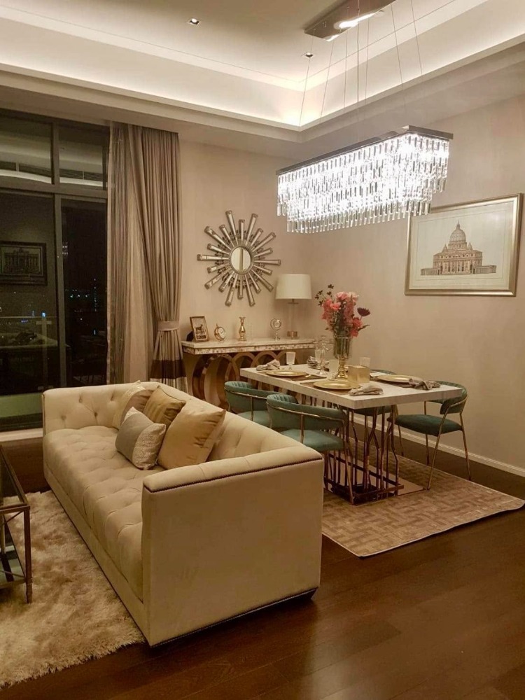 ให้เช่าคอนโดสุขุมวิท อโศก ทองหล่อ : 3 Bedrooms near BTS Phrom Phong Station for rent