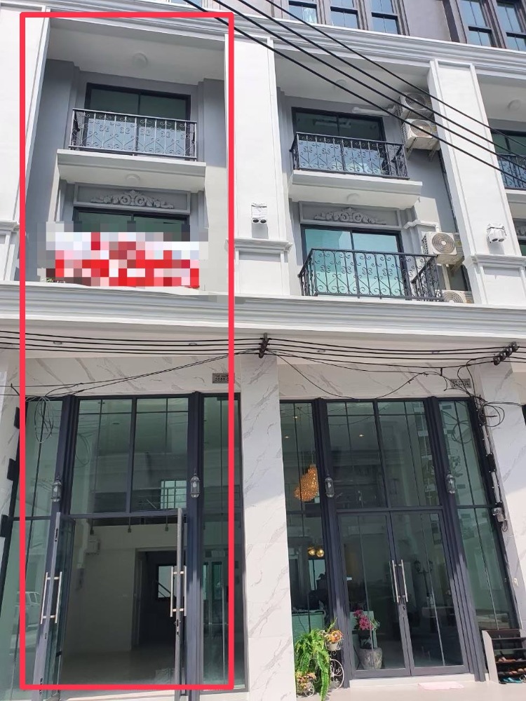 For RentHome OfficeOnnut, Udomsuk : 🏠RENT: 4.5-Story HomeOffice with Elevator, Near BTS Yellow Line Si nut Station (500meters) / BTS Onnut Station (4.8 km) 🏠