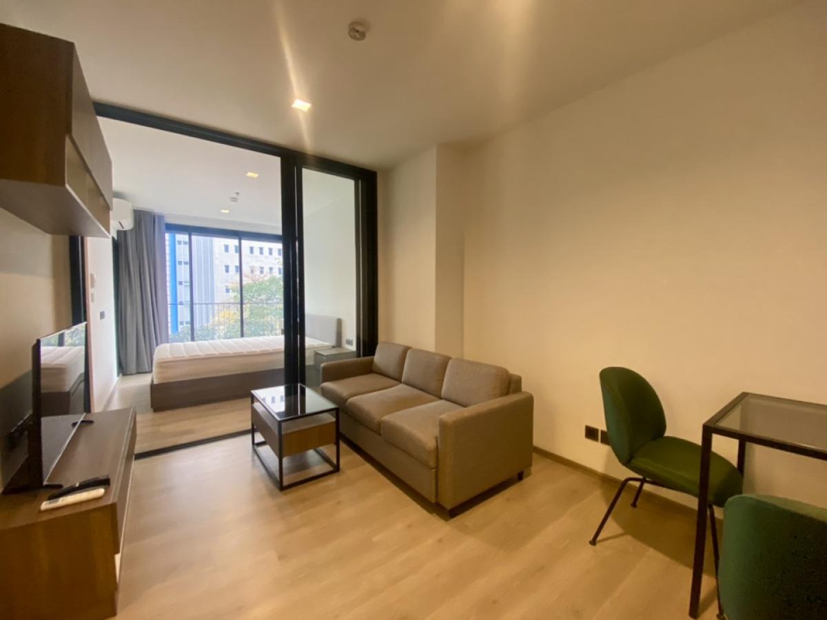 For RentCondoLadprao, Central Ladprao : Rare Item, corner room, wide room, beautiful room position Look at the view of the green garden comfortably. Good location project from Sansiri, Lat Phrao Intersection