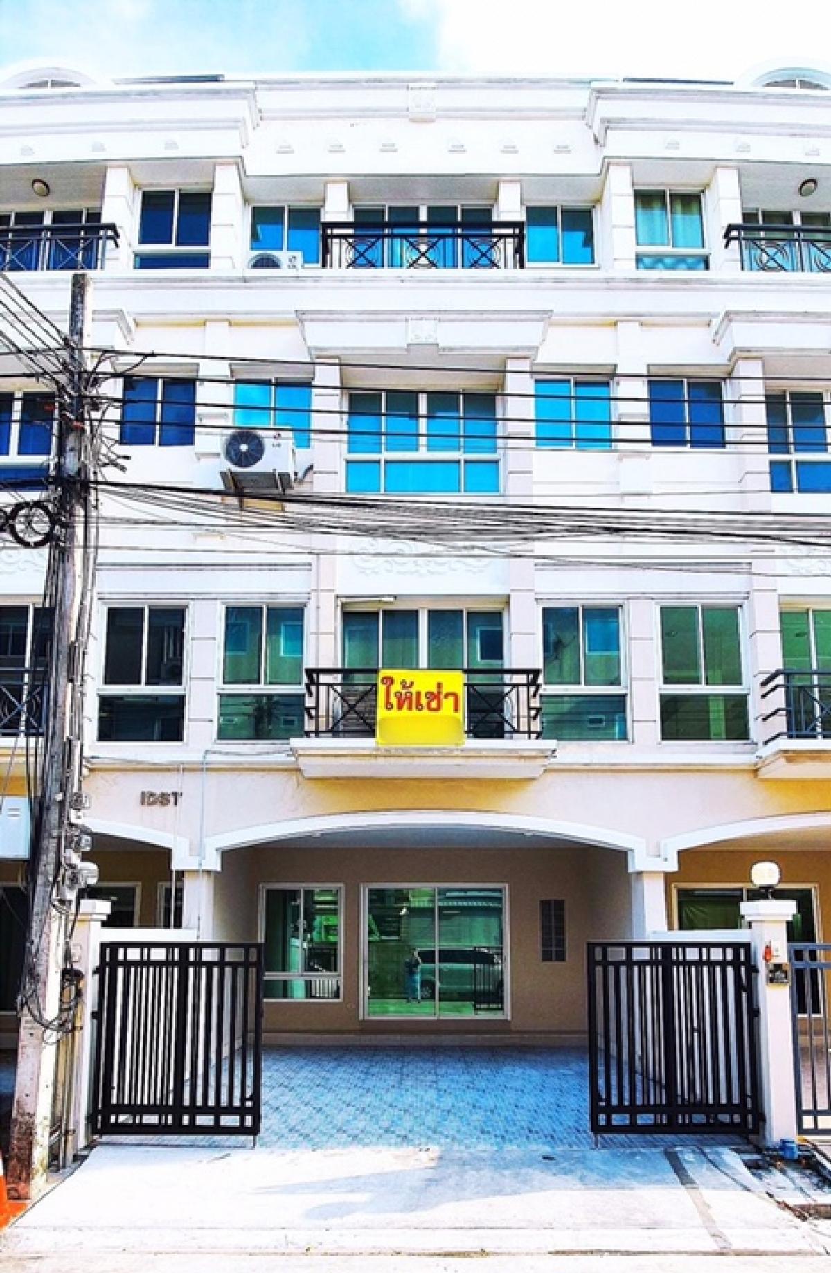 For RentHome OfficeLadkrabang, Suwannaphum Airport : House for rent, home office, near Suan Luang Rama 9 BTS BTS Srinakarin, Bangkok