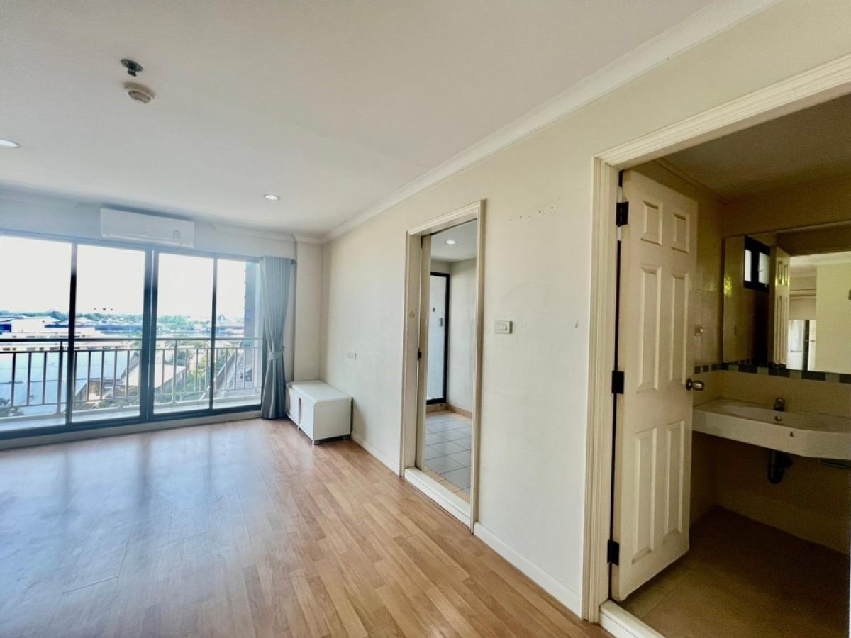 For SaleCondoRama3 (Riverside),Satupadit : 📍Condo for sale Lumpini Place Narathiwae-Chaopraya Lumpini Place Narathiwae-Chaopraya, balcony, east side, river view, large room, 2 bedrooms, 2 bathrooms