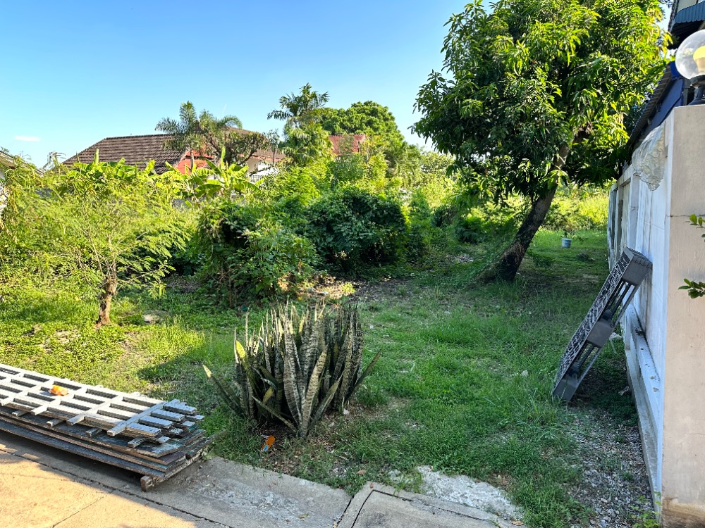 For SaleLandMin Buri, Romklao : Land for sale, suitable for living, Rom Klao, 15 minutes to Suvarnabhumi