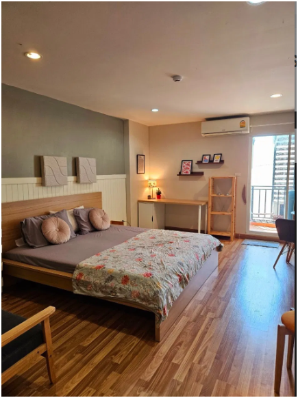 For SaleCondoOnnut, Udomsuk : For sale: Beautiful renovated room, condo near BTS Bang Chak, Regent Home 19 project (SM975)