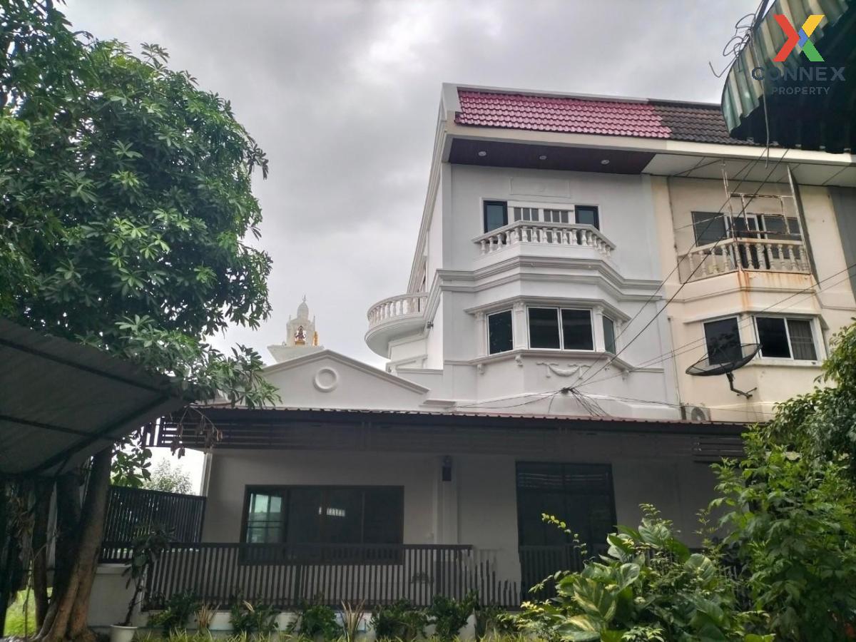 For SaleTownhouseNonthaburi, Bang Yai, Bangbuathong : For Sale Townhouse/Townhome  , Baan Kritsada Nakhon 10 , Bang Bua Thong , Bang Yai , Nonthaburi , CX-115405