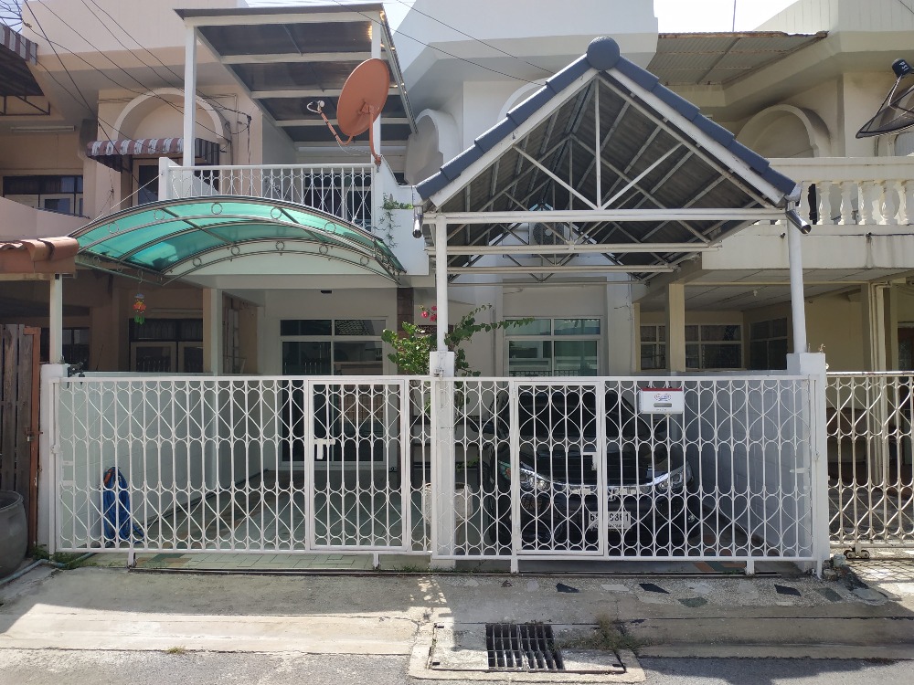 For RentTownhouseBang Sue, Wong Sawang, Tao Pun : Town House close to MRT Wong Sawaeng Station (Area 30 sq.wah)