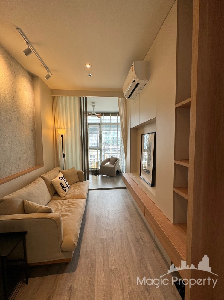 For RentCondoSukhumvit, Asoke, Thonglor : 1 Bedroom For Rent in Rhythm Ekkamai Estate Condominium, Watthana, Bangkok