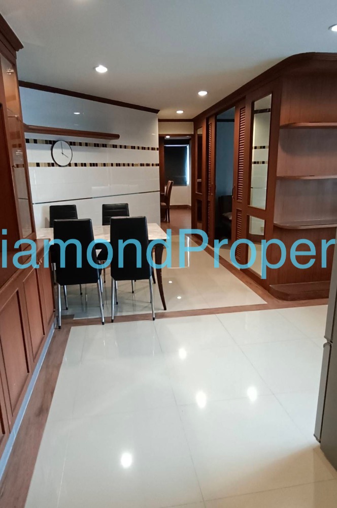 ขายคอนโดสุขุมวิท อโศก ทองหล่อ : 🏢 2 Bed Condo - 74 Sqm 📍 Beverly Tower - Sukhumvit Soi 13 💥 For SALE: THB 6.5M 💥