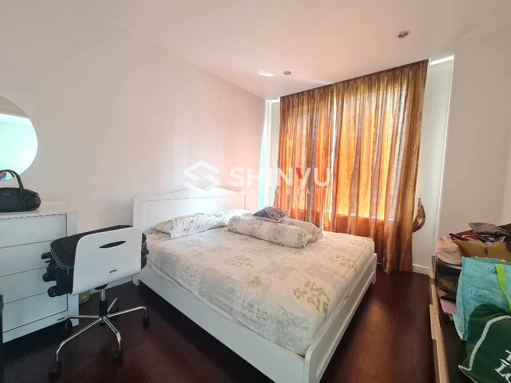 For SaleCondoWitthayu, Chidlom, Langsuan, Ploenchit : 2 bedrooms, foreign quota ✨Manhattan Chidlom✨ near BTS Chidlom [PNS250203]