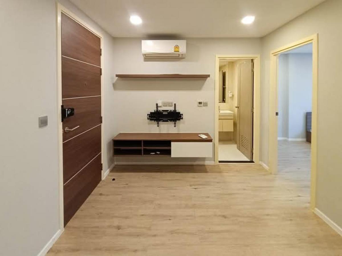 For SaleCondoChokchai 4, Ladprao 71, Ladprao 48, : ✅ Sell Condo ATMOZ LADPRAO 71 Size 32.66 sq.m., 1 bedroom, 1 bathroom ✅ Price 2,200,000 baht 🔔 Hurry and book now.