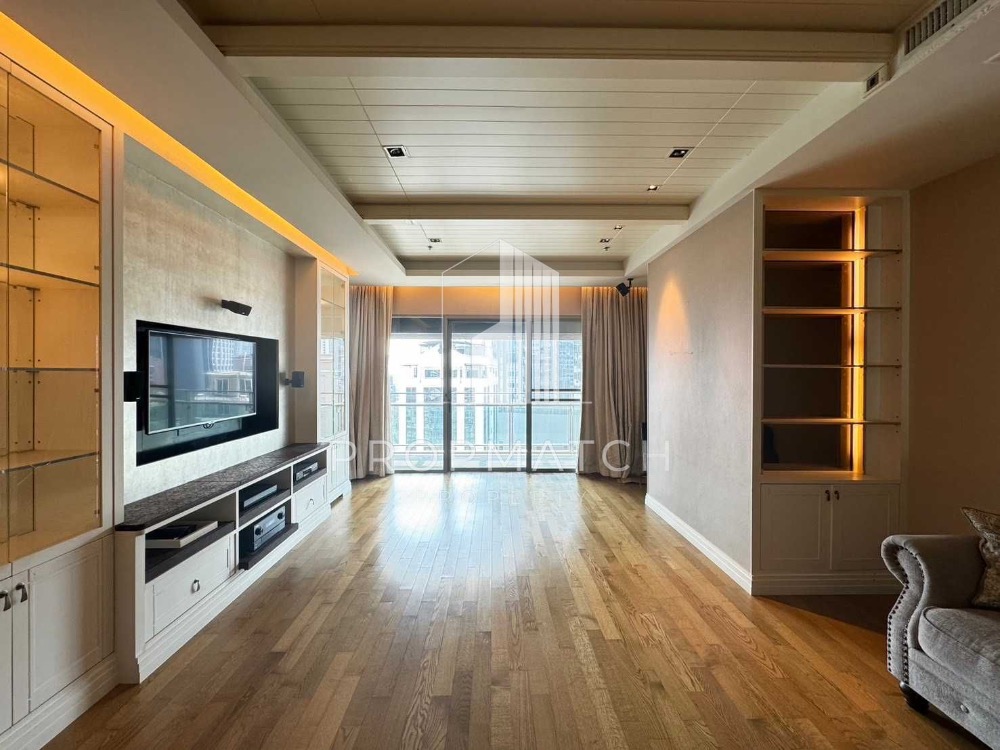 For RentCondoSukhumvit, Asoke, Thonglor : ✨Flash Deal✨The Madison Sukhumvit 41 (3bedrooms 3BathroomS 230 SQM.) Completely decorated !! Only 120,000 baht per month Tel.0981315848 @propmatch