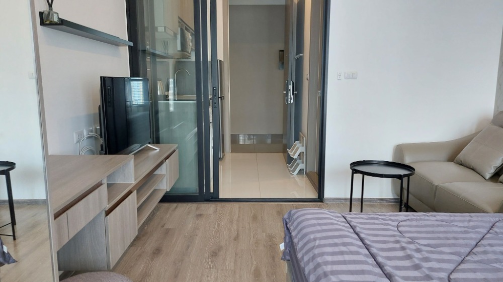 For RentCondoOnnut, Udomsuk : Condo, 19th floor, fully furnished, beautifully decorated, for rent, On Nut-Sukhumvit area, near Big C Extra On Nut, only 170 meters.