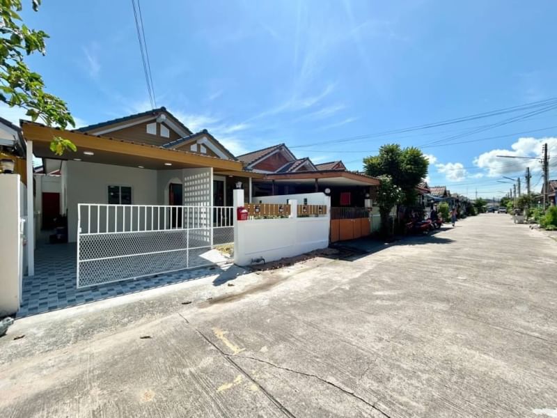 For SaleHouseSriracha Laem Chabang Ban Bueng : Urgent sale! Beautiful house, renovated, newly decorated, Dream Village 7, Sahapat Group, Bueng, Sriracha