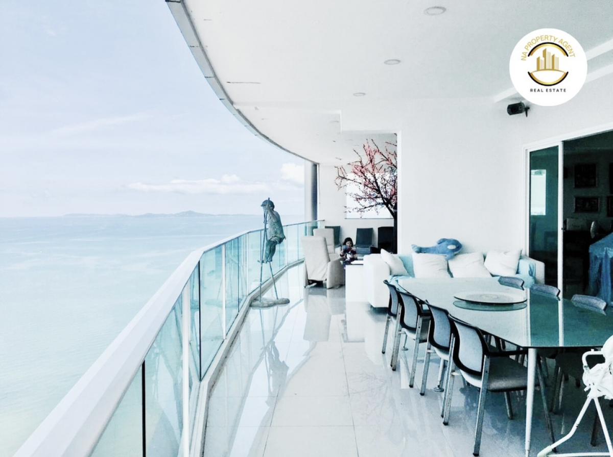 For SaleCondoPattaya, Bangsaen, Chonburi : Movenpick Residentces. This is a 339 square meter penthouse. Na Chom Thian, Pattaya.  Unblocked Open View